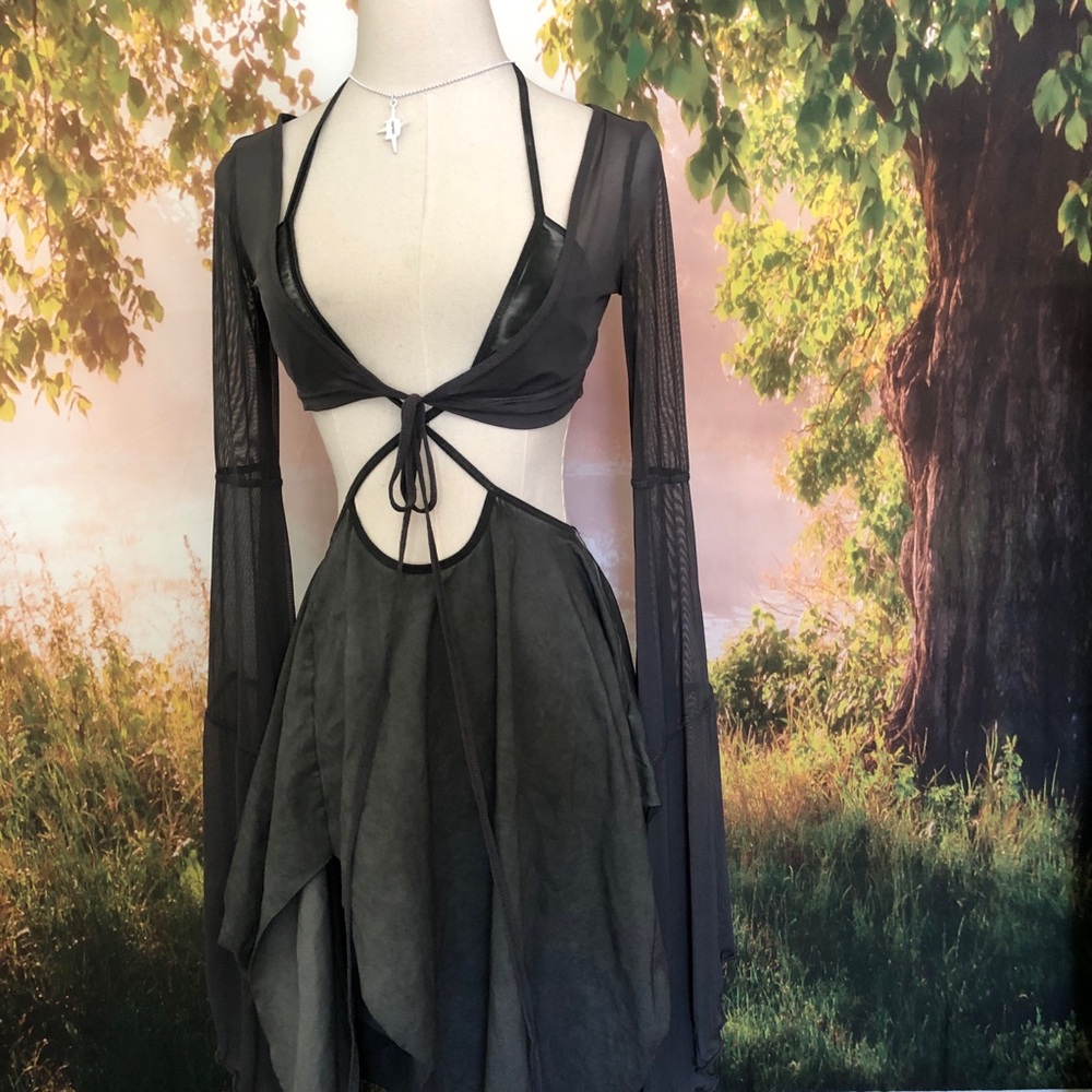 Dolls Kill Darker Wavs Echo Asymmetrical Gothic Witchy Dress Bell Sleeve Small